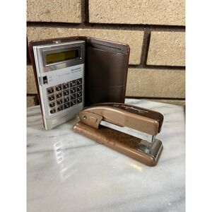 VTG Sharp ElsiMate EL 8020 Electronic Calculator‎ & Swingline 99 Stapler Set